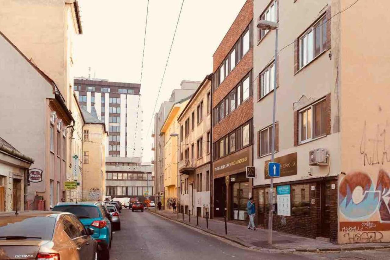 Second Home In Heart Of Pressburg Exterior foto