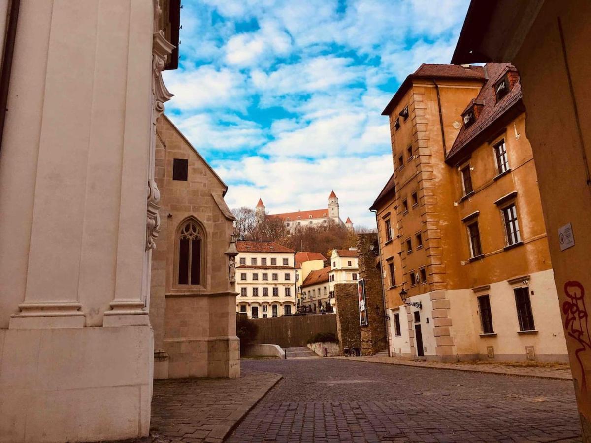 Second Home In Heart Of Pressburg Exterior foto