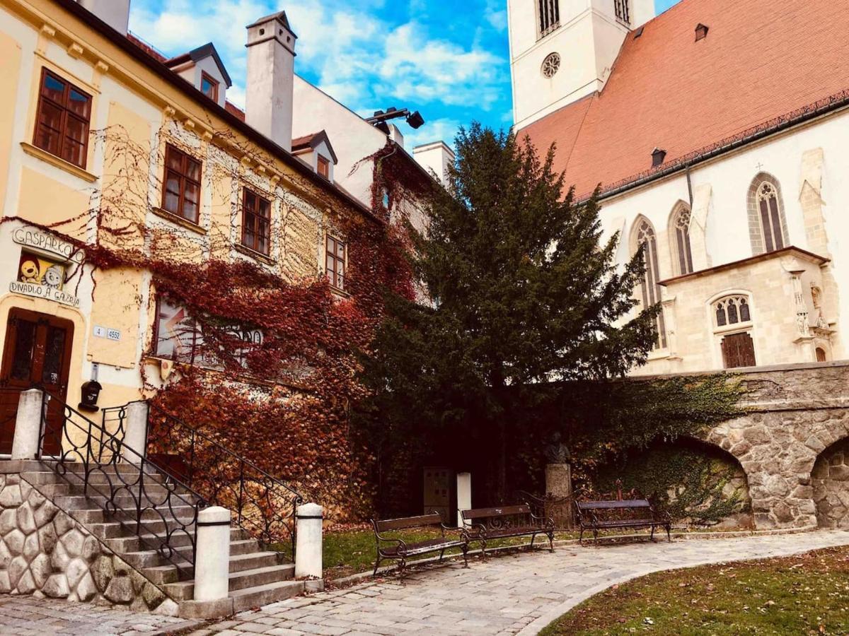 Second Home In Heart Of Pressburg Exterior foto